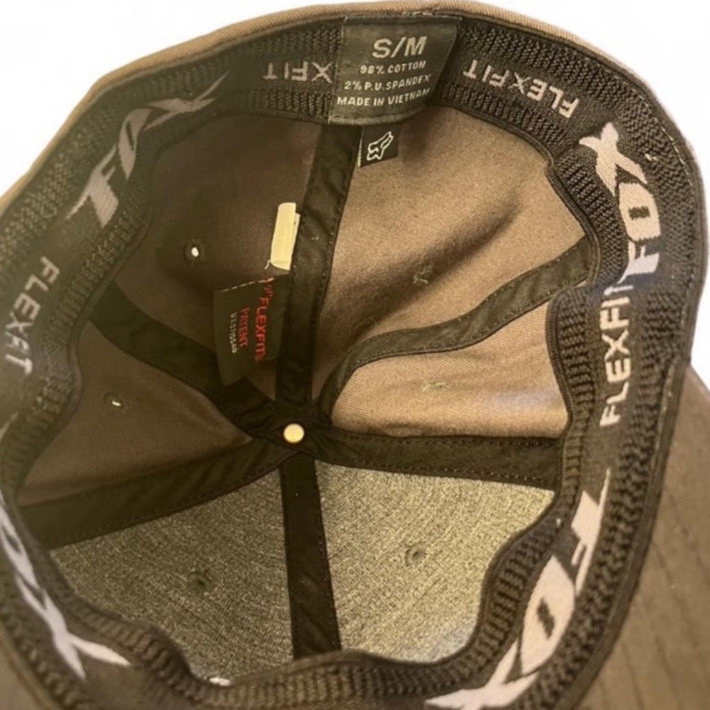 Men’s Grey Fox Racing hat - Picture 6 of 6